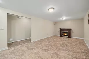 3461 Auburn Ave NE, Grand Rapids, MI 49525 - Photo 14