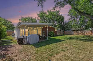 29928 Rock Creek Dr, Southfield, MI 48076 - Photo 20