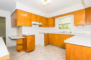 8605 W F Ave, Kalamazoo, MI 49009 - Photo 16