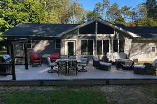 134 Pinecrest Dr, Jonesville, MI 49250 - Photo 4