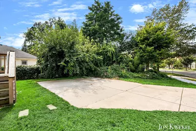 1959 Plainfield Avenue NE, Grand Rapids, MI 49505 - Photo 34