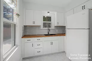 2143 Houseman Ave NE, Grand Rapids, MI 49505 - Photo 8