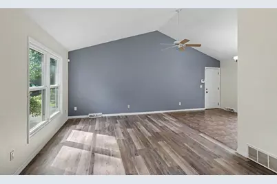 16355 10 Mile Road, Battle Creek, MI 49014 - Photo 4