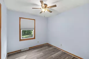 16355 10 Mile Rd, Battle Creek, MI 49014 - Photo 10