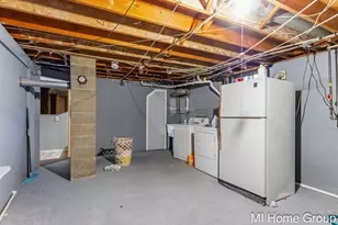 317 W 28th St, Holland, MI 49423 - Photo 30