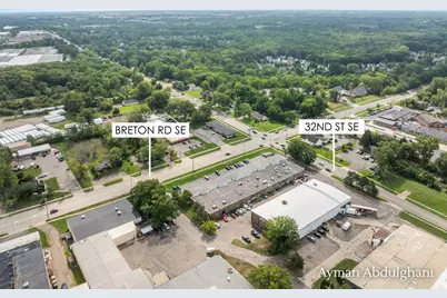 3151 Breton Road SE, Kentwood, MI 49512 - Photo 8