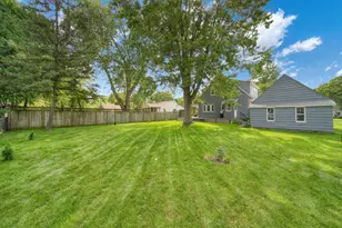 1968 Elm St, Holt, MI 48842 - Photo 34