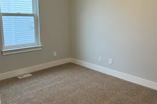 473 Corinth Cir, Dundee, MI 48131 - Photo 10