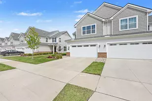 2401 Salt Springs Dr, Saline, MI 48176 - Photo 4