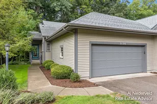 2126 S Cross Creek Dr SE, Grand Rapids, MI 49508 - Photo 1