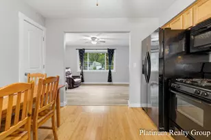 2509 Wesley Ave, Muskegon, MI 49442 - Photo 14