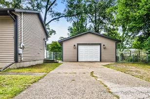 2509 Wesley Ave, Muskegon, MI 49442 - Photo 2