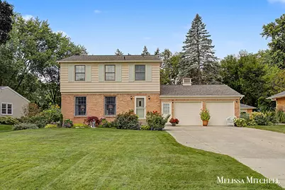 1705 Ridgewood Avenue SE, Grand Rapids, MI 49506 - Photo 1