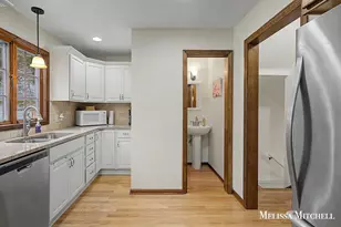 1705 Ridgewood Ave SE, Grand Rapids, MI 49506 - Photo 12