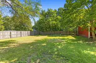 220 N Lincoln St, Howard City, MI 49329 - Photo 18
