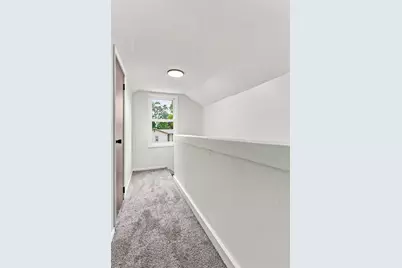 432 E Baldwin Avenue, Watervliet, MI 49098 - Photo 32