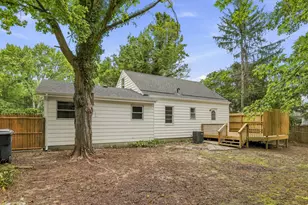 432 E Baldwin Ave, Watervliet, MI 49098 - Photo 44