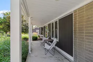 815 Sunrise Ct, Ann Arbor, MI 48103 - Photo 4