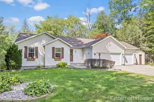 6615 Beech Creek Dr, Fruitport, MI 49415 - Photo 6