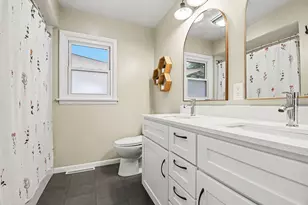 5700 36th Ave SW, Hudsonville, MI 49426 - Photo 14