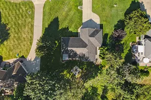 569 Hawks Nest Dr, South Haven, MI 49090 - Photo 34
