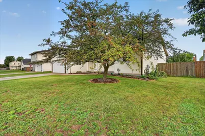 11758 Cloverview Drive, Ravenna, MI 49451 - Photo 4