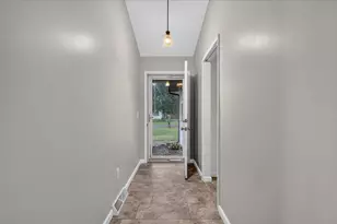 11758 Cloverview Dr, Ravenna, MI 49451 - Photo 6