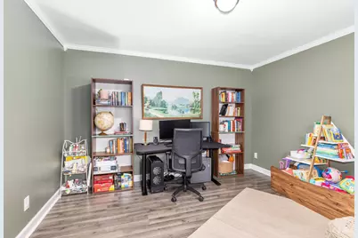 1106 Brookway Court, Norton Shores, MI 49441 - Photo 6