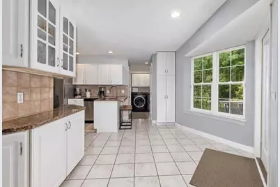 1106 Brookway Court, Norton Shores, MI 49441 - Photo 16
