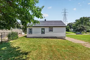 2473 Longstreet Ave SW, Wyoming, MI 49509 - Photo 28