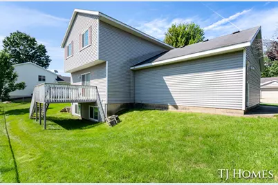 3519 Breezewood Drive SE, Kentwood, MI 49512 - Photo 24