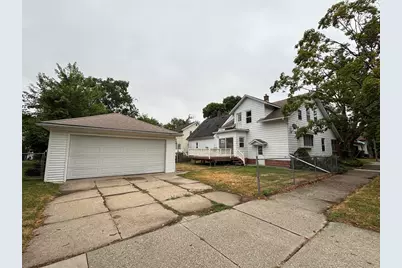 1057 12th Street NW, Grand Rapids, MI 49504 - Photo 6