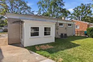 8982 Lucerne Ave, Bedford, MI 48239 - Photo 24
