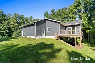 7260 Oak Shore Dr, Twin Lake, MI 49457 - Photo 4