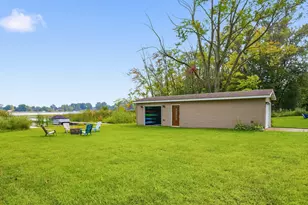 48781 Rush Lake Rd, Hartford, MI 49057 - Photo 22