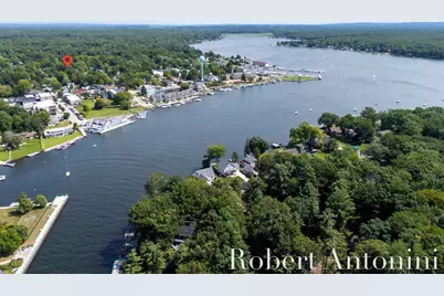 259 S Wythe Street, Pentwater, MI 49449 - Photo 4