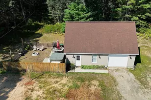 9523 N Business 31, Pentwater, MI 49449 - Photo 4