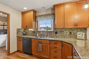 3633 Holiday Dr, Hamilton, MI 49419 - Photo 16