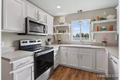 7520 Crooked Creek Drive SW, Byron Center, MI 49315 - Photo 12