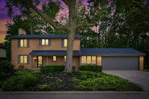 703 Comings Ave, Saint Joseph, MI 49085 - Photo 2