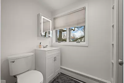 703 Comings Avenue, Saint Joseph, MI 49085 - Photo 24