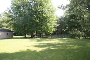 1807 W River Rd, Muskegon, MI 49445 - Photo 10