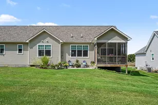 5725 Trailside Ln, Whitmore Lake, MI 48189 - Photo 24