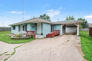 56346 M-51 S, Dowagiac, MI 49047 - Photo 2