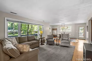 2750 Wildwood Ln, Stevensville, MI 49127 - Photo 8