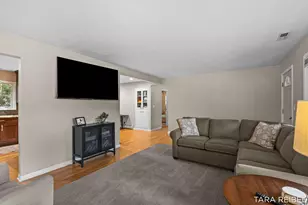 2750 Wildwood Ln, Stevensville, MI 49127 - Photo 12