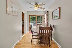 548 N Linden St, Marshall, MI 49068 - Photo 8