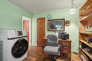 548 N Linden St, Marshall, MI 49068 - Photo 16