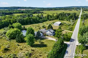 7565 S 56th Ave, Montague, MI 49437 - Photo 6