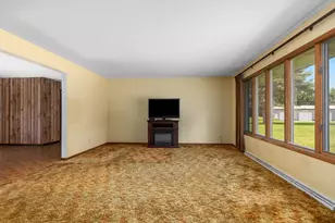 5978 Watson Rd, Eau Claire, MI 49111 - Photo 6